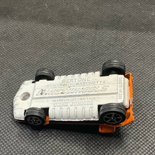 vintagetoy_61927.jpg