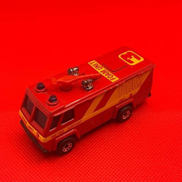 MB COMMAND VEHICLE FOAM UNIT Fire Truck 1980