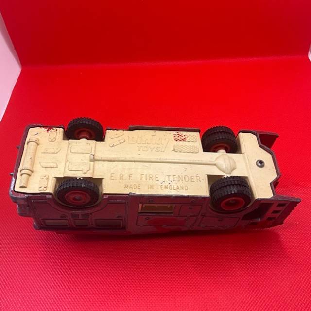 vintagetoy_62338.jpg