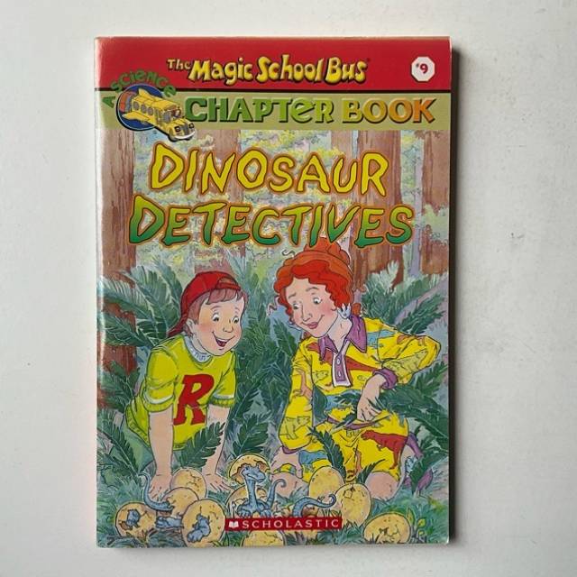The Magic School Bus CHAPTER BOOK DINOSAUR D...