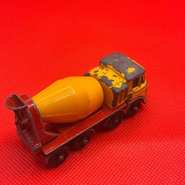 vintagetoy_62628.jpg