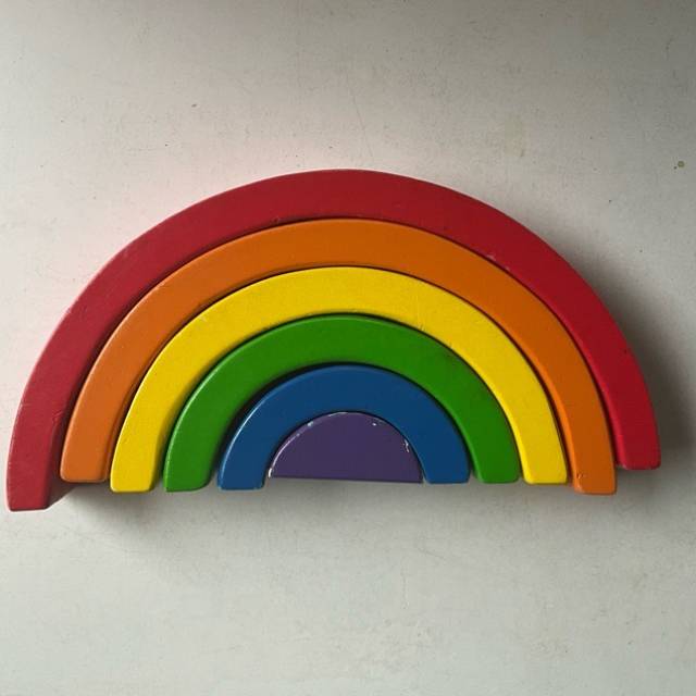 Wooden rainbow montessori stacking game chil...