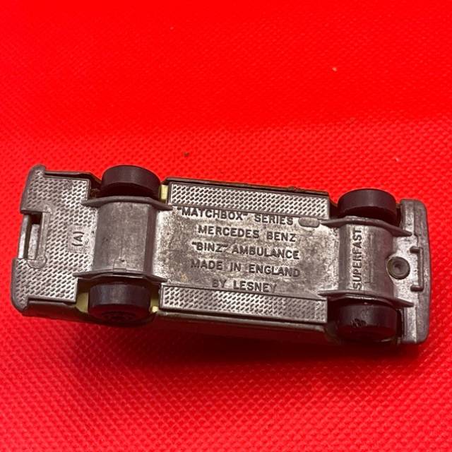 vintagetoy_63111.jpg