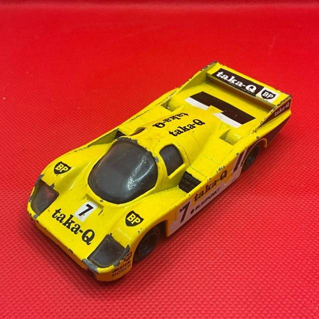 Corgi Porsche 956 1985 Yellow Taka-Q livery...