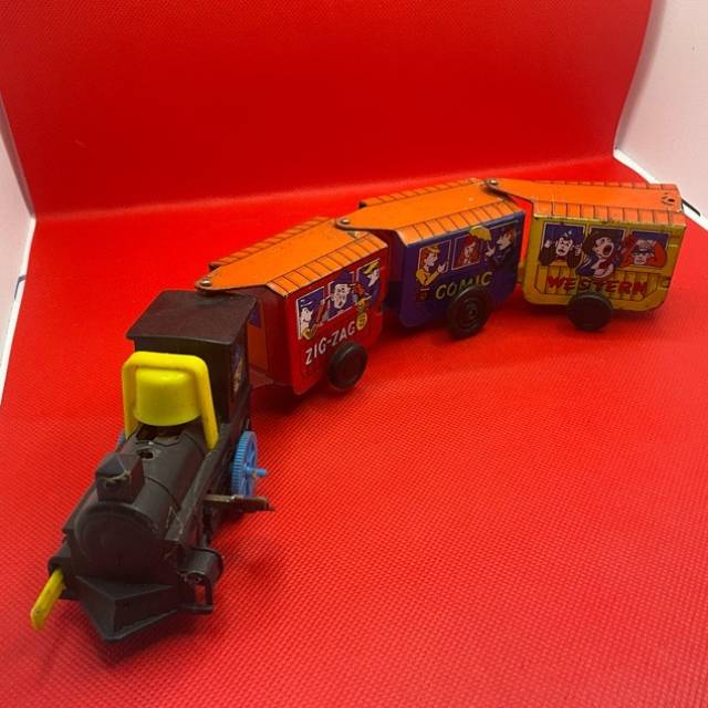 TIN TOY TRAIN WIND-UP ZIG-ZAG EXPRESS WESTER...
