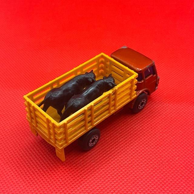 vintagetoy_63763.jpg