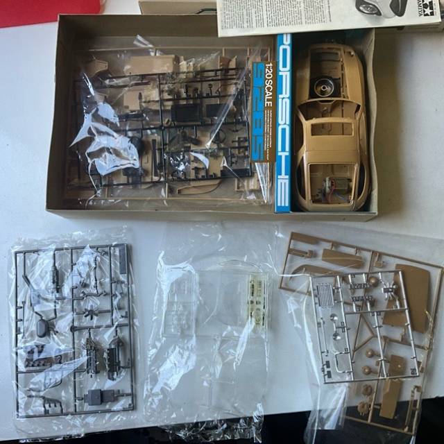 vintagetoy_64127.jpg