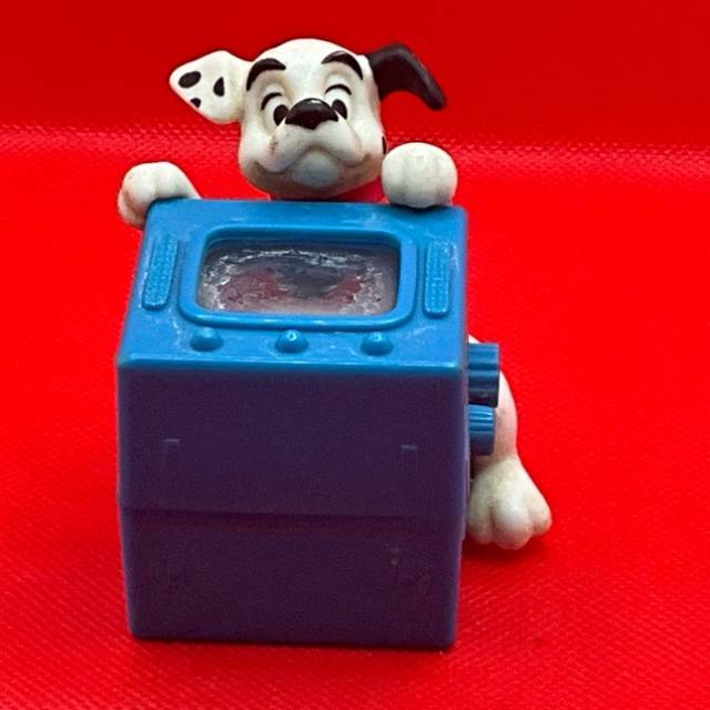 vintagetoy_64181.jpg