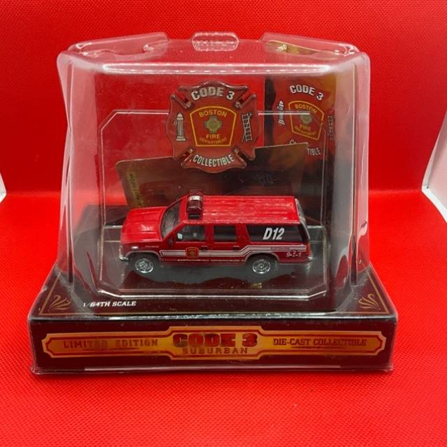 Code 3 Boston Fire Department GMC Suburban D...