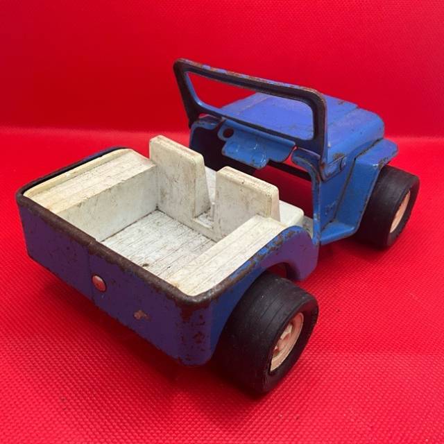 vintagetoy_64380.jpg