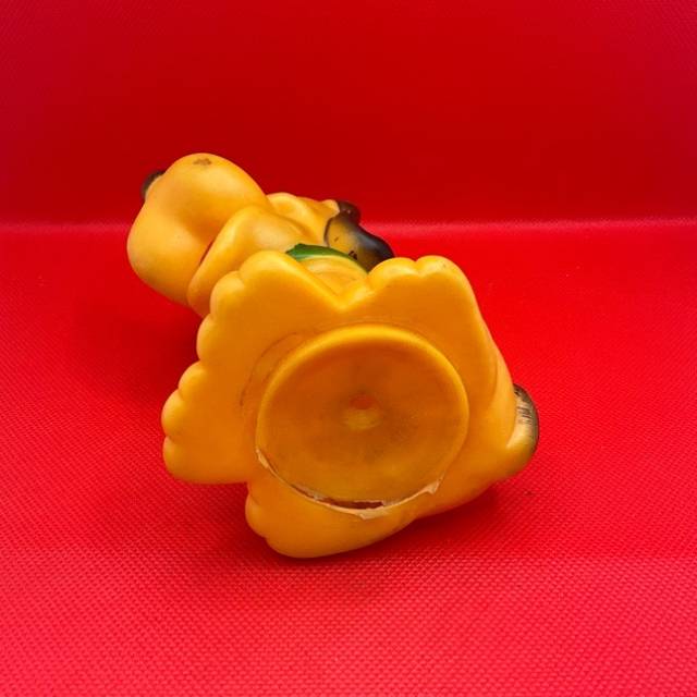 vintagetoy_64688.jpg