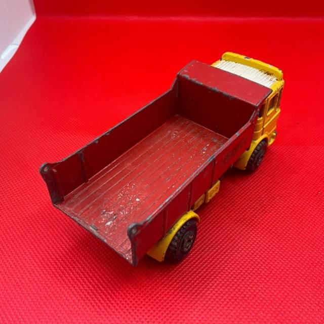 vintagetoy_64706.jpg