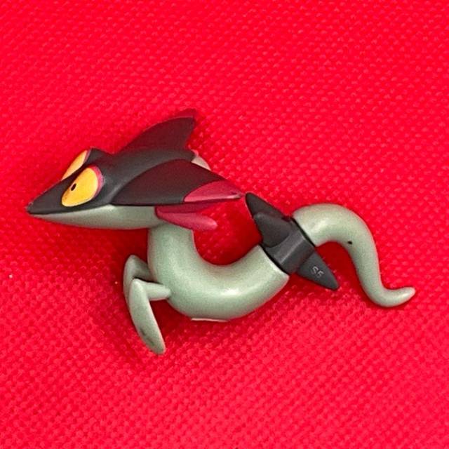 Dreepy Pokemon Monster figure