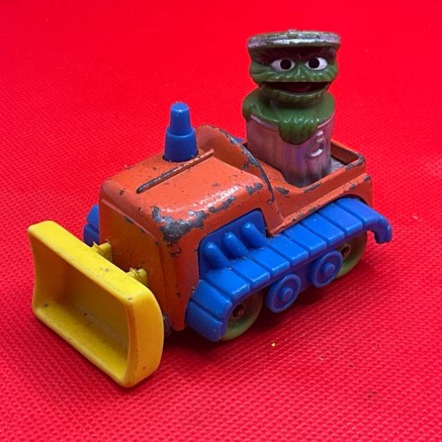 Sesame Street - Oscar The Grouch Bulldozer -...