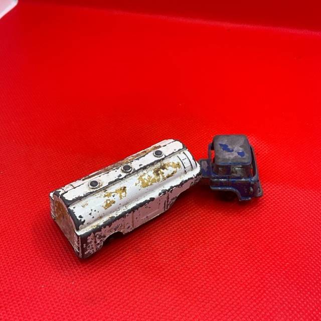 vintagetoy_65876.jpg