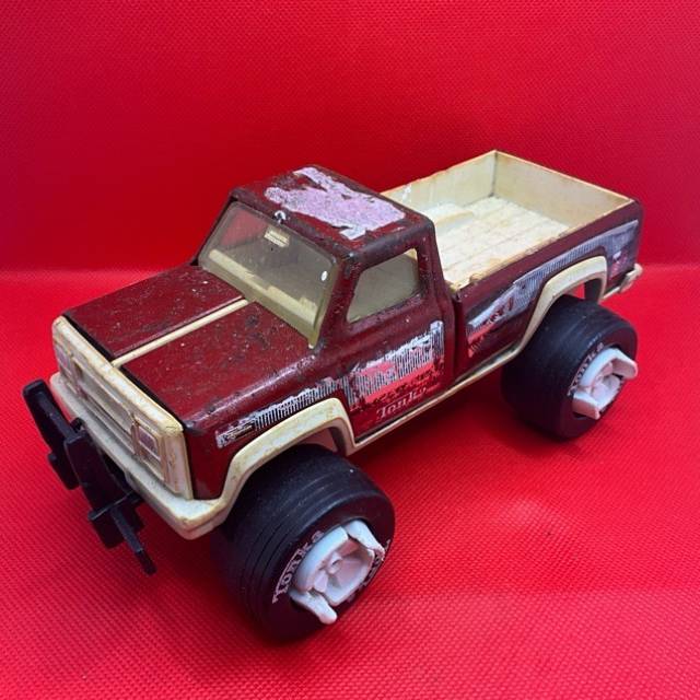 Tonka TNT Red Truck Pressed Steel Body 80s C...
