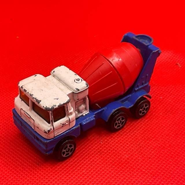 Corgi Juniors Wizz Wheels Concrete Mixer Red...