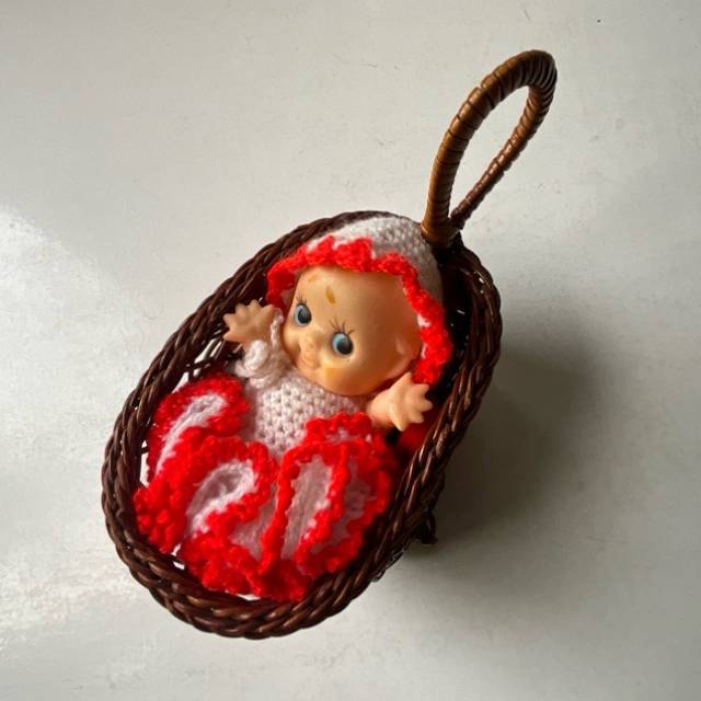 KEWPIE DOLL PLASTIC BABY DOLL HANDMADE KNIT...