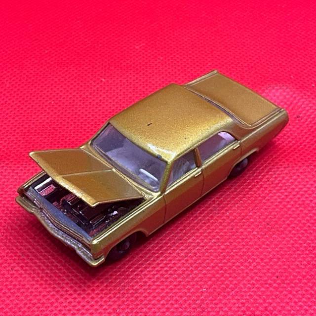 MB Lesney No.36 HOLDEN Gold Opel