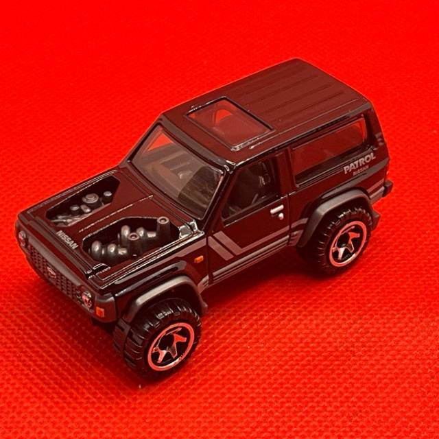 HL Black Nissan Patrol Custom HKG23 2022 Tha...