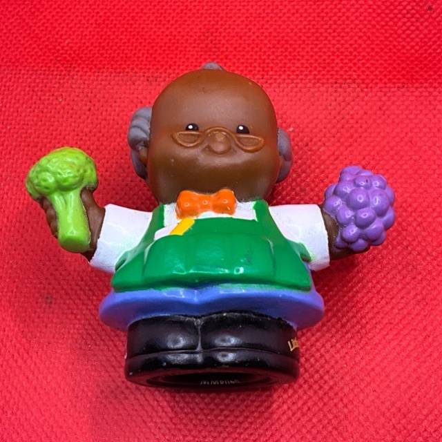 Fisher Price Little People Sam the Grocer Fi...