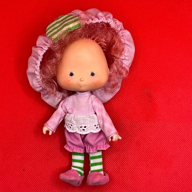 Strawberry Shortcake 1980s Raspberry Tart Doll