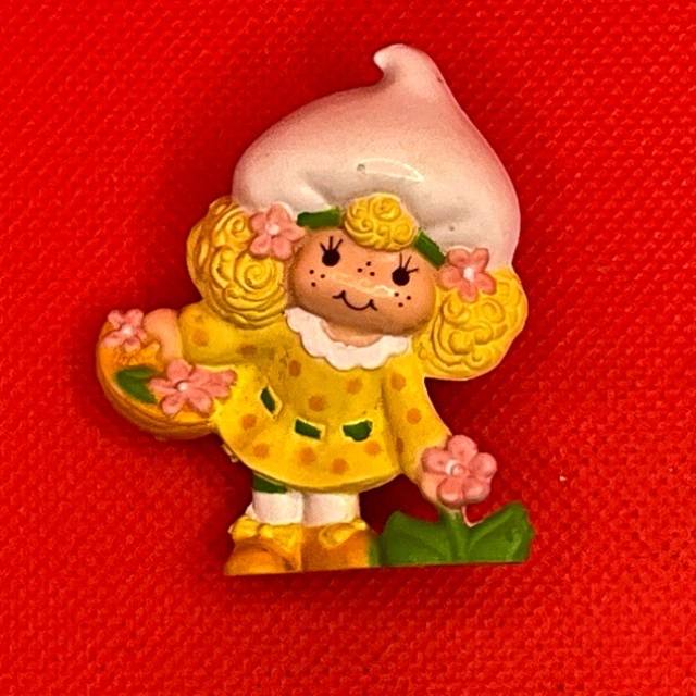 1981 Strawberry Shortcake figurine - Lemon M...