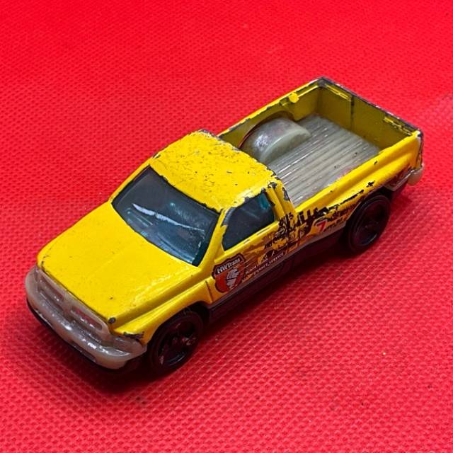 HL Yellow Dodge Ram Truck Thailand