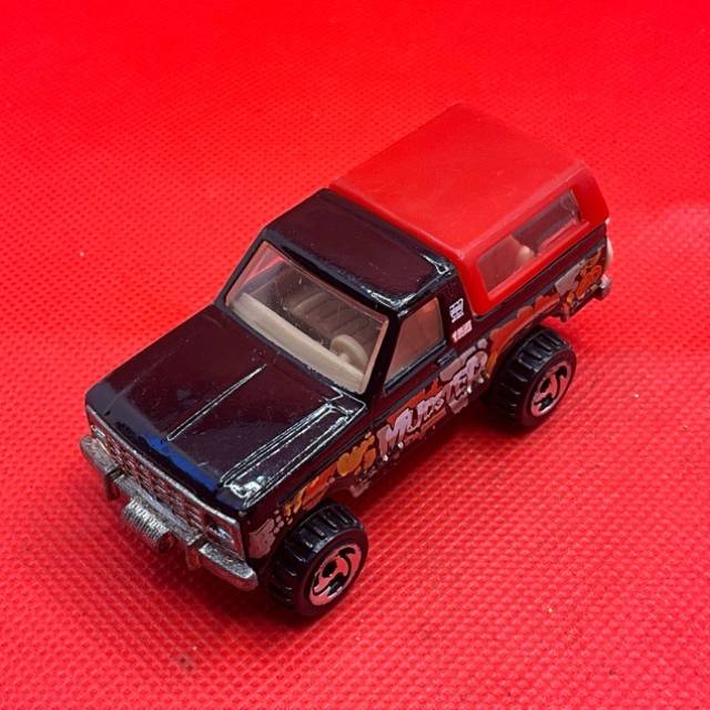 HL Ford Bronco Mudster 4x4 Off-road 1980 Tha...