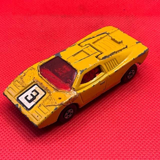 MB LESNEY No.27 LAMBORGHINI COUNTACH YELLOW...