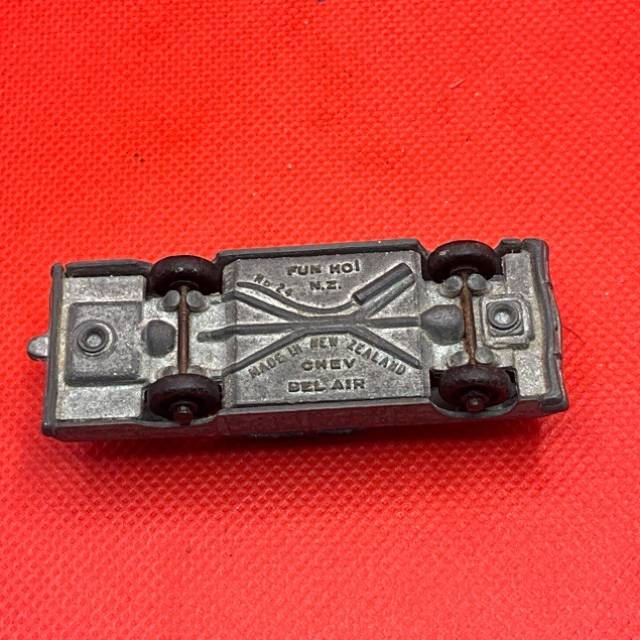 vintagetoy_69625.jpg