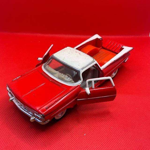 vintagetoy_70039.jpg