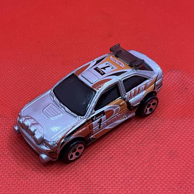HL FORD ESCORT RALLY No 1 SILVER 2001 Malaysia