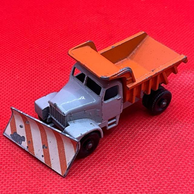 MB LESNEY NO.16 MOUNTAINEER DUMP TRUCK WITH...