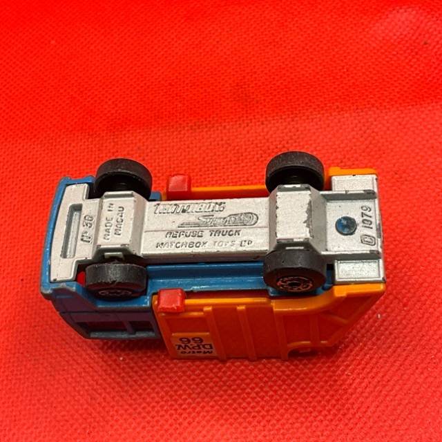 vintagetoy_70441.jpg