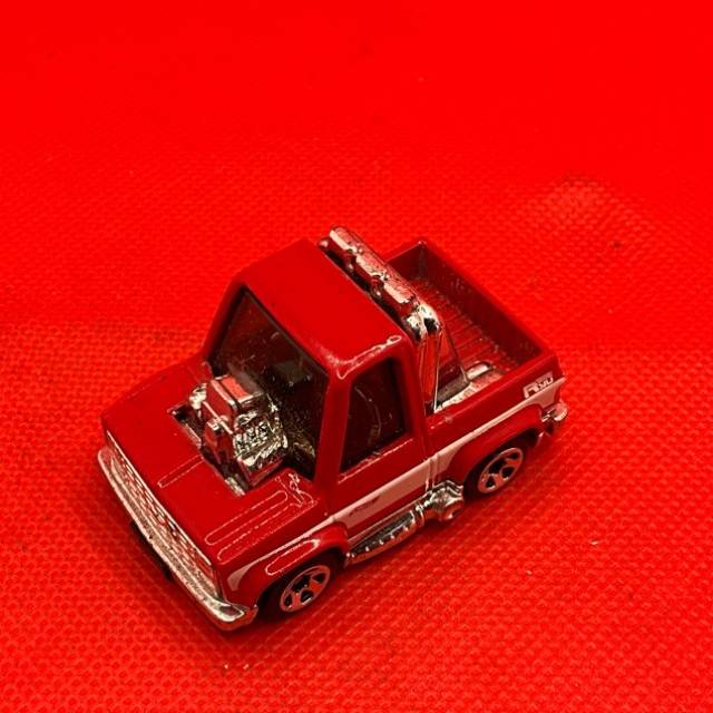 HL TOONED Red 83 Chevy Silverado 2021 Malaysia