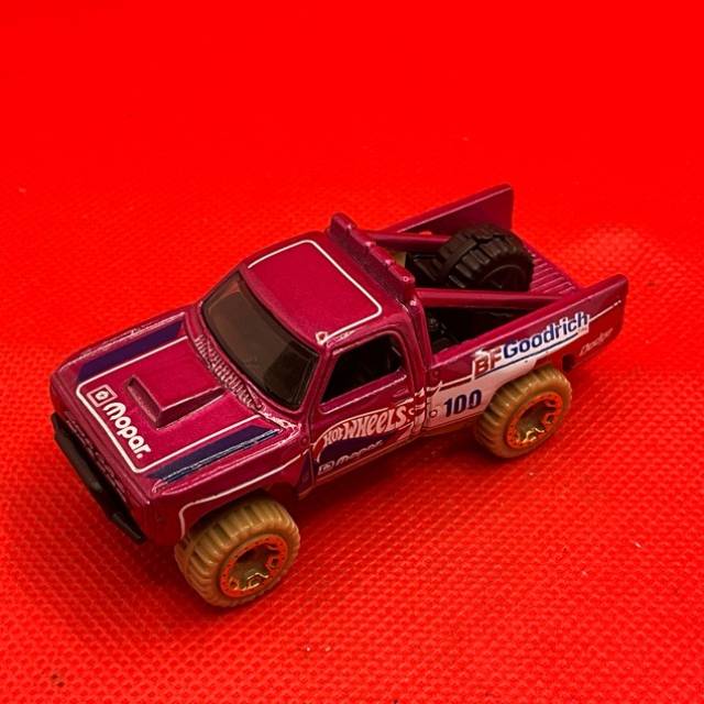 HL Pink 87 DODGE D100 MOPAR FJV65 2017 Malay...
