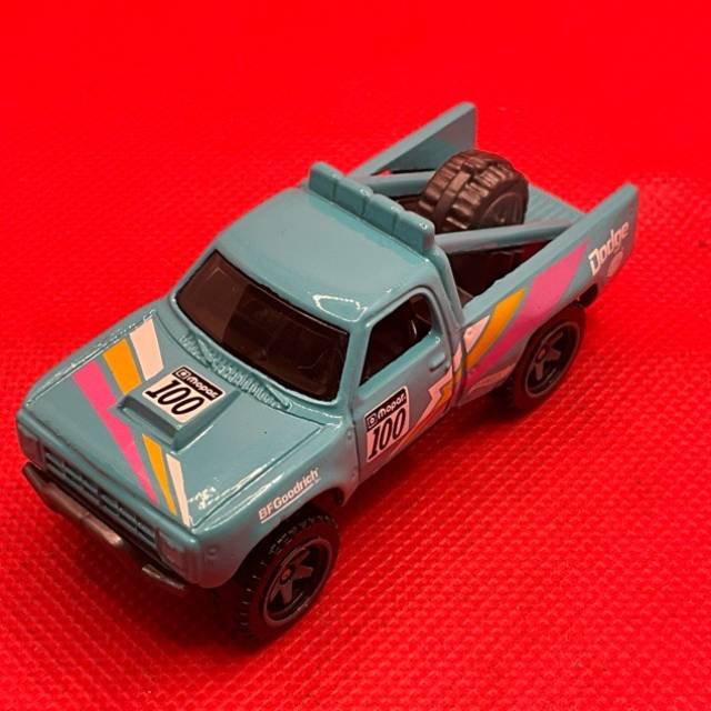 HL Blue 87 Dodge D100 MOPAR FJV85 2018 Malay...