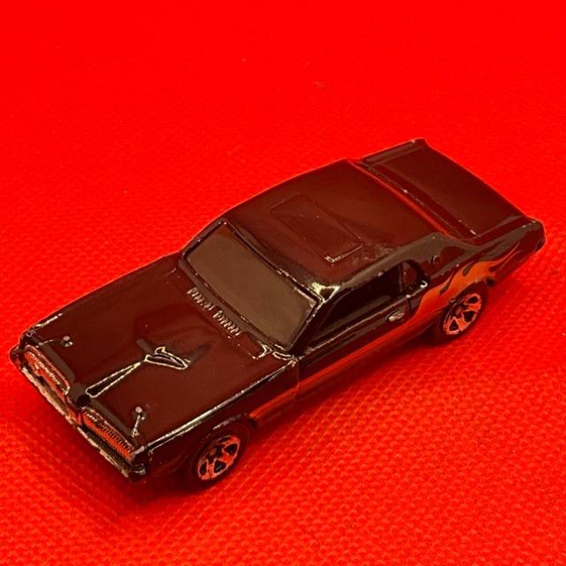 HL Black 68 Cougar 2001 Malaysia