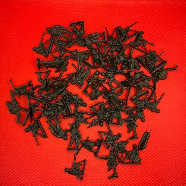 Plastic Army Men Dark Green Mid Sized x 55