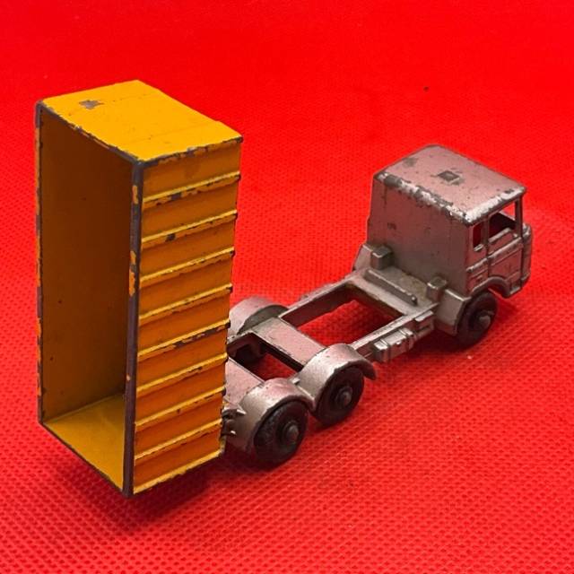 vintagetoy_71299.jpg