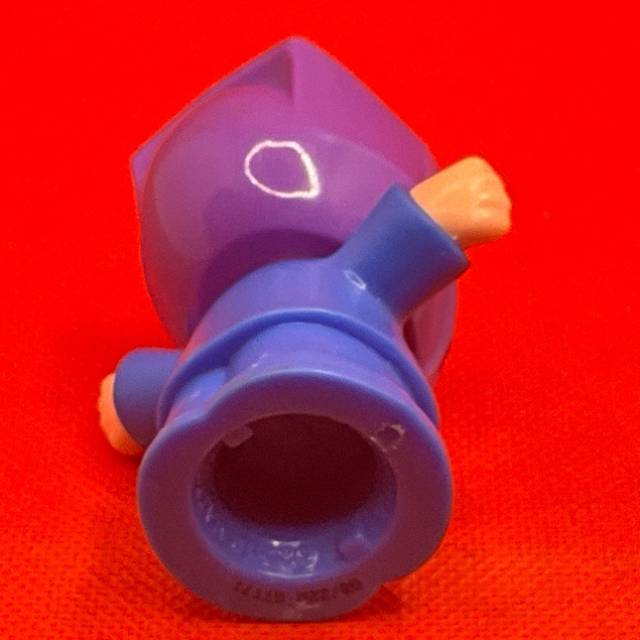 vintagetoy_72000.jpg