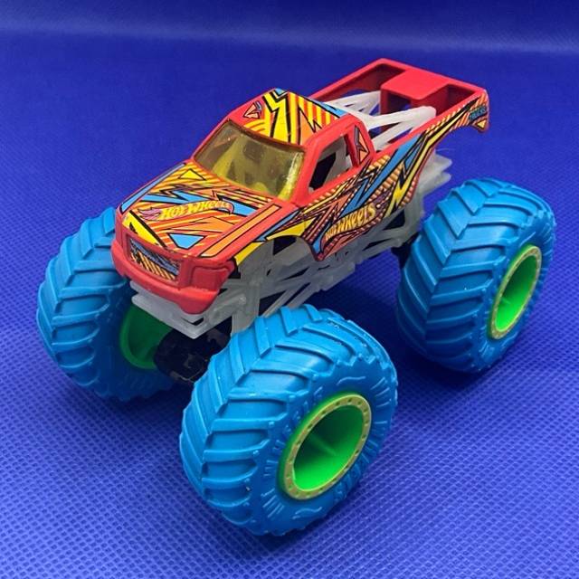 HL Monster Jam Monster Trucks Torque Terror...