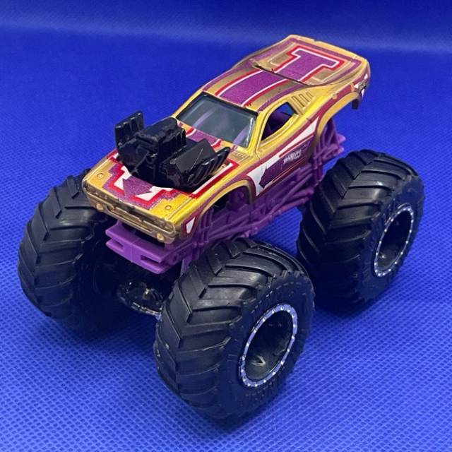 HL Monster Trucks Rodger Dodger Gold