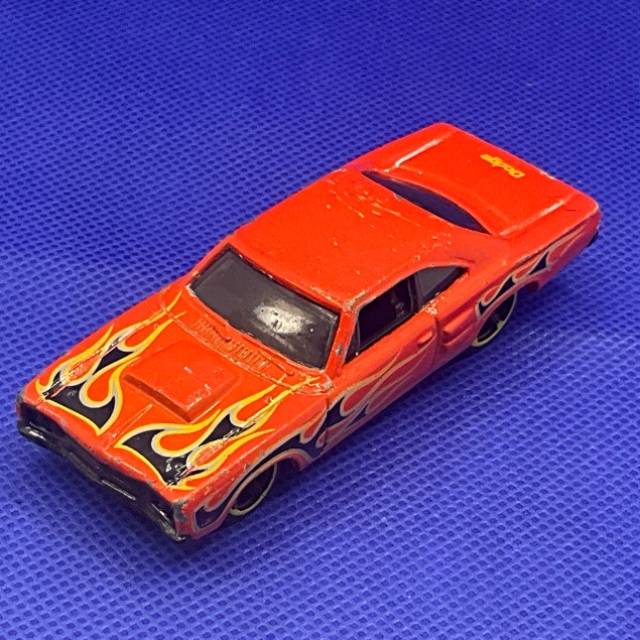 HL Orange 1969 Dodge Coronet Super Bee L9920...